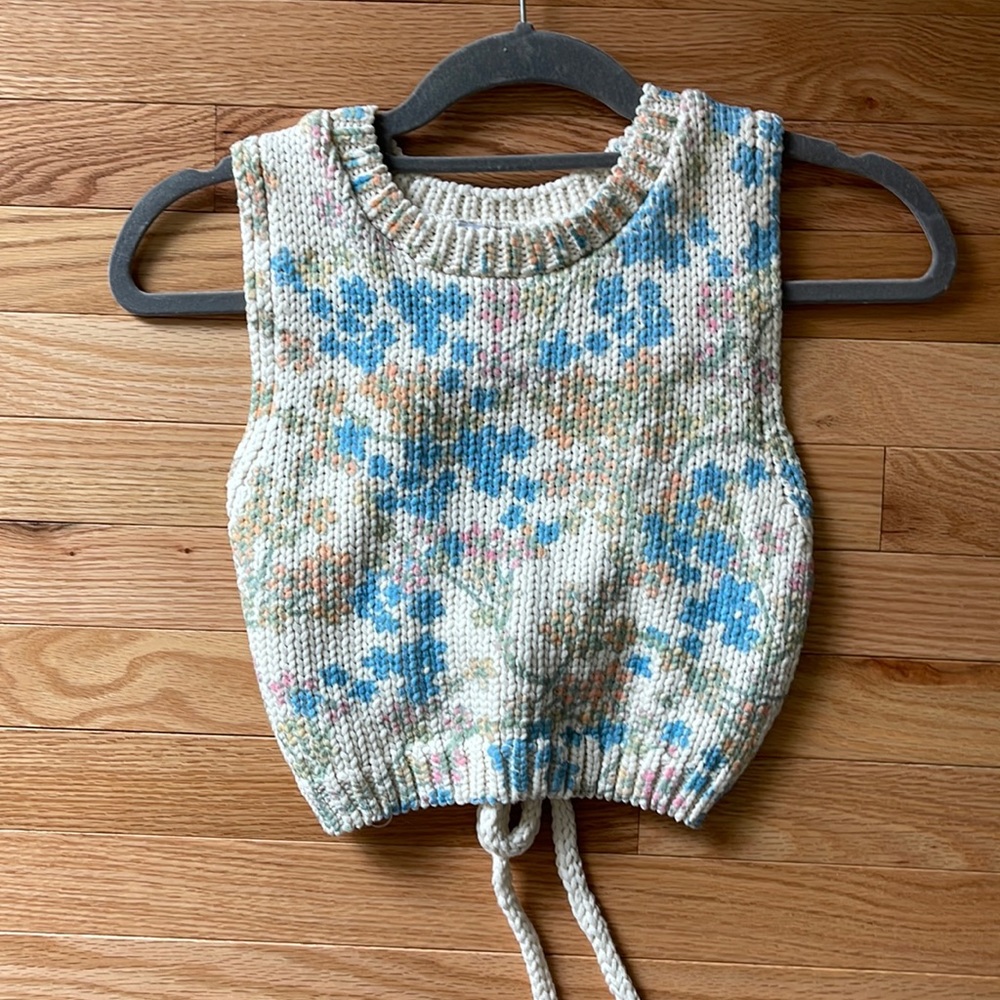 Zara knit floral sweater